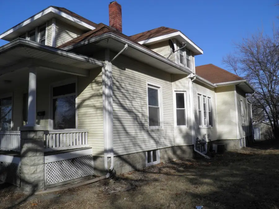 414 N Main Street, Mount Pleasant, IA 52641 - #2