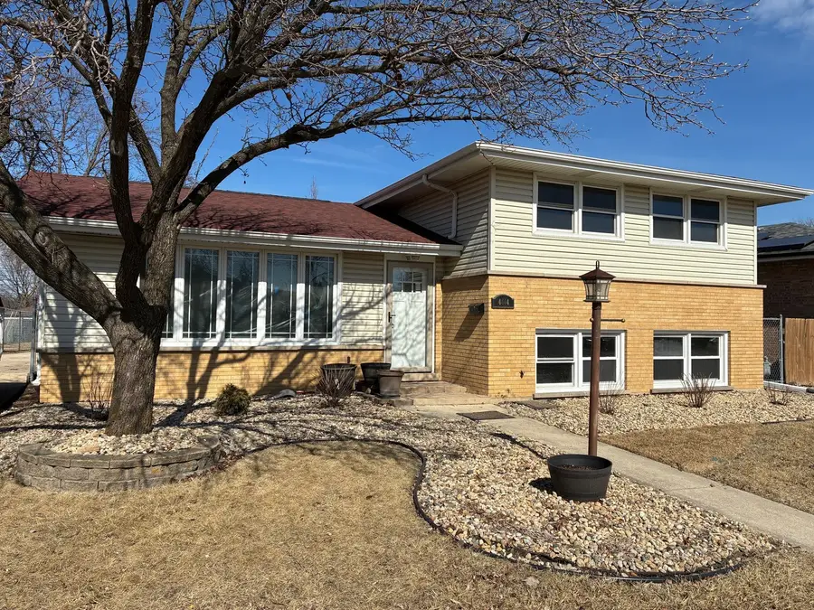 4444 Lisa Lane, Oak Forest, IL 60452 - #2