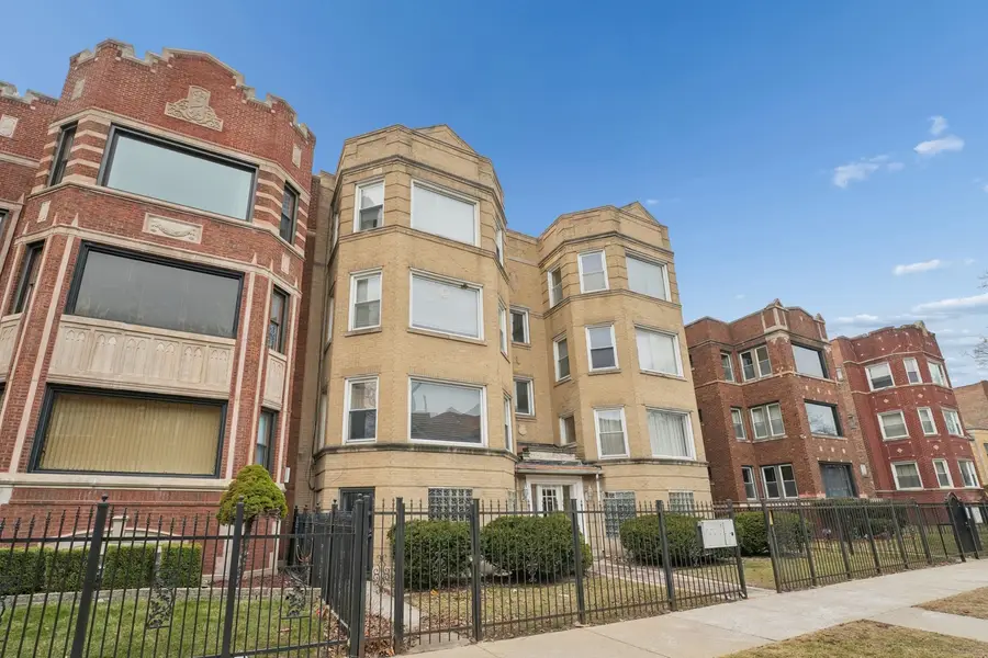 6926 S Paxton Avenue #1N, Chicago, IL 60649 - #2
