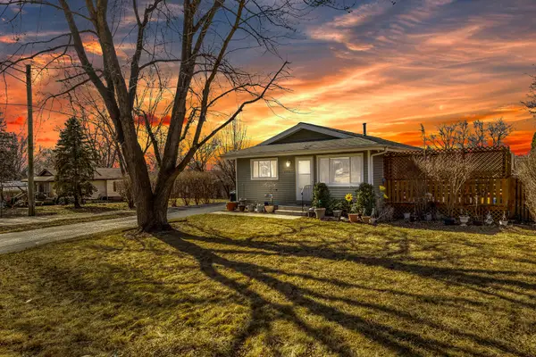 1501 Washington Street, Lake In The Hills, IL 60156