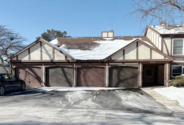 2830 Northampton Drive #A1, Rolling Meadows, IL 60008