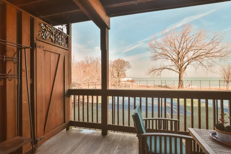 7649 N Eastlake Terrace #1B, Chicago, IL 60626 - #2