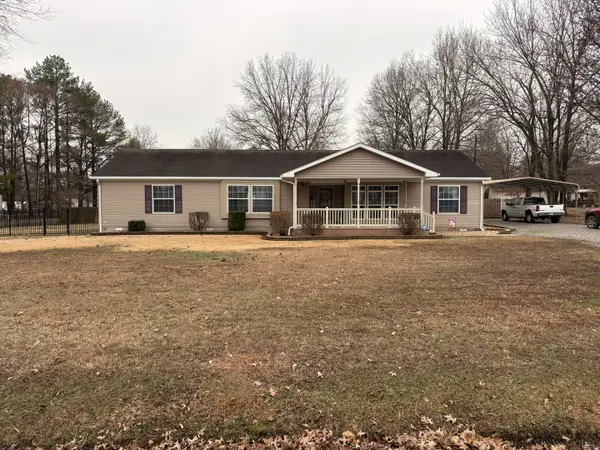 13822 Cutler Street, Benton, IL 62812