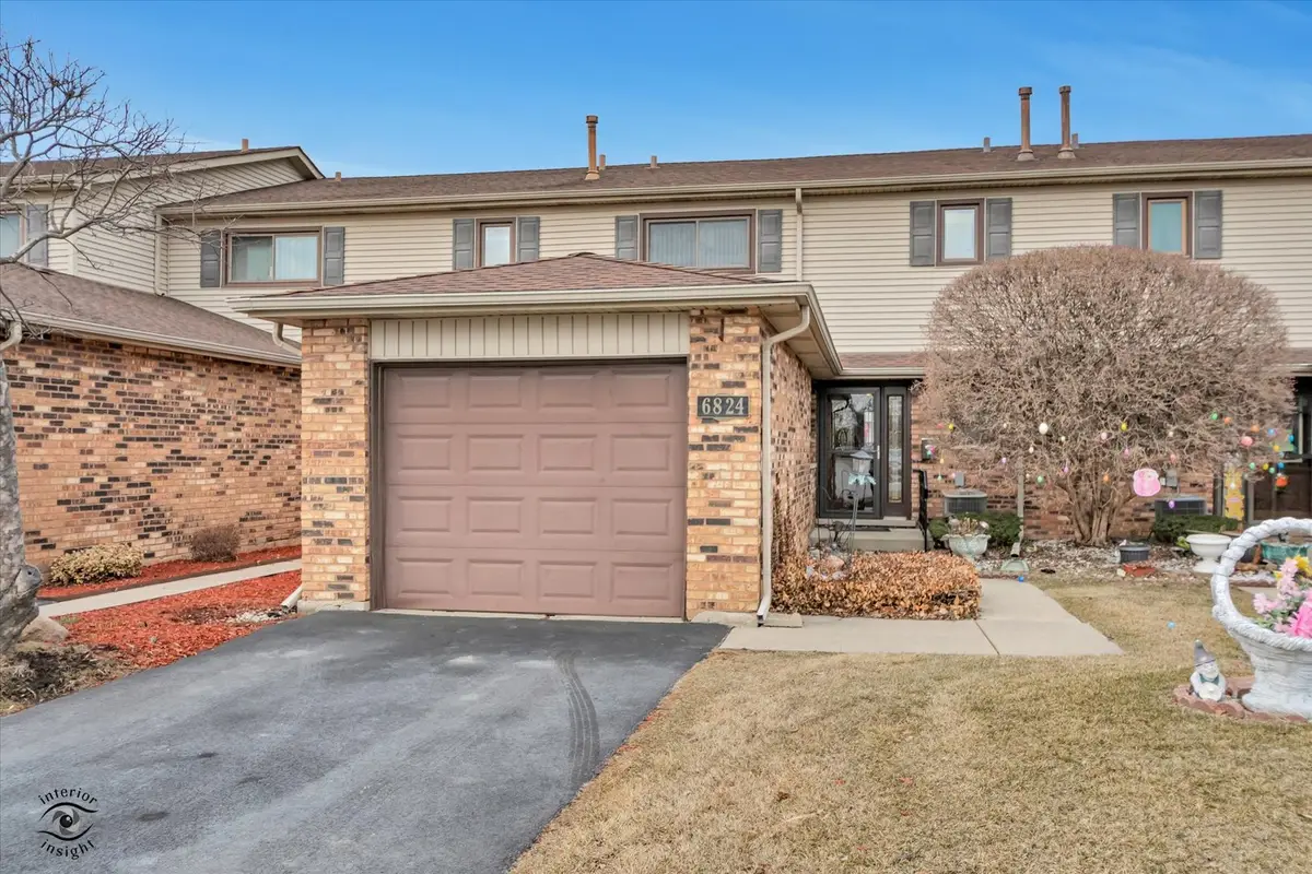 6824 Kingston Drive, Tinley Park, IL 60477 - #1