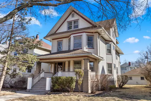 608 S Grove Avenue, Oak Park, IL 60304