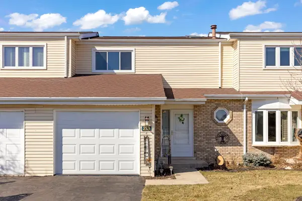 213 Manor Drive, New Lenox, IL 60451