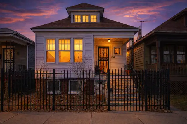 8748 S Marquette Avenue, Chicago, IL 60617 - #2