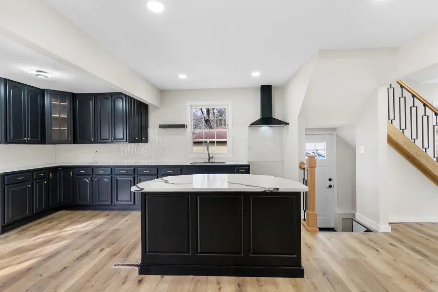 620 17th Street, Rockford, IL 61104 - #3