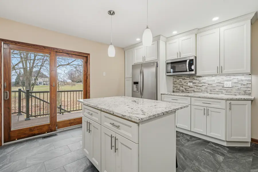 13707 W Carefree Drive, Homer Glen, IL 60491 - #3