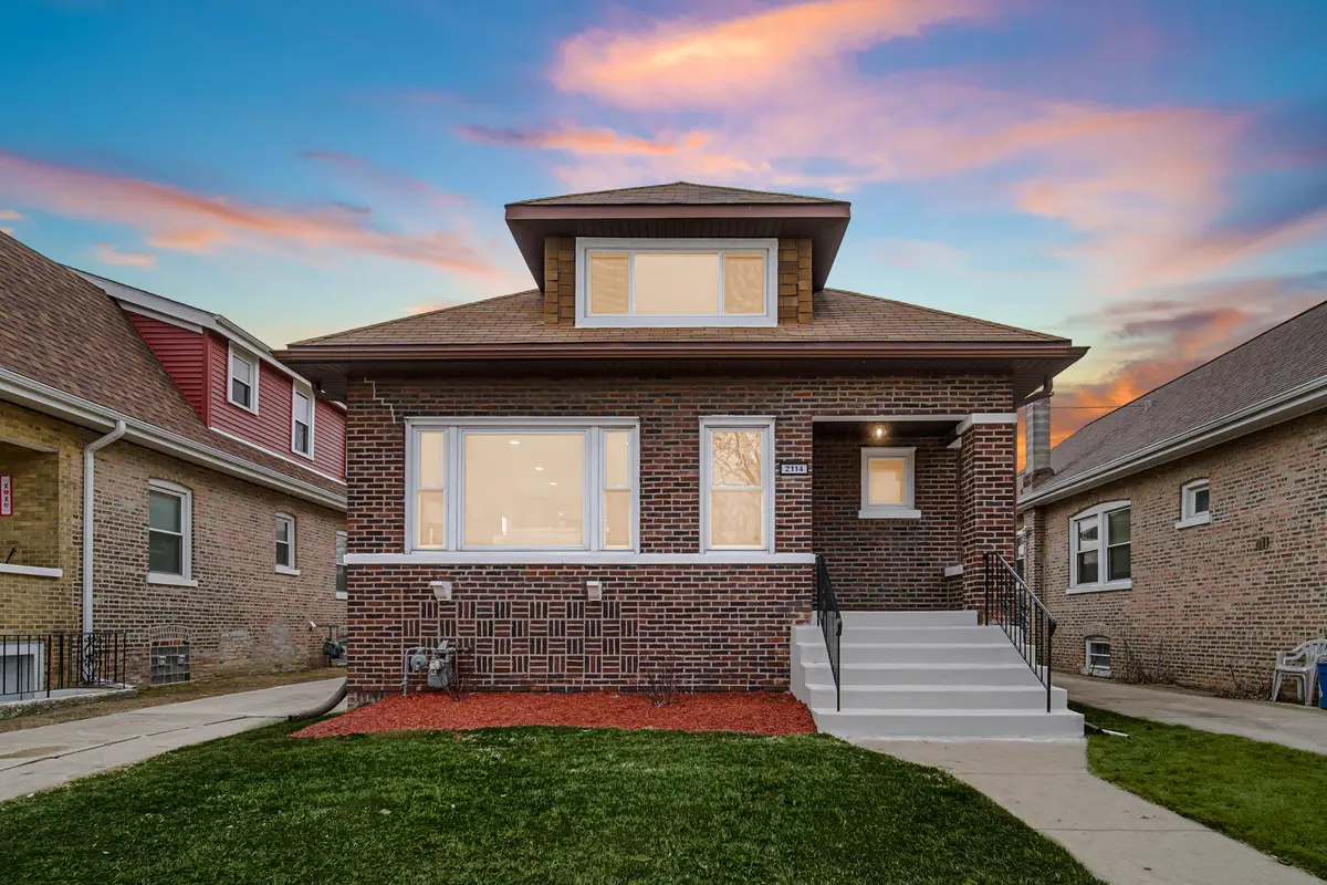 2114 S 10th Avenue, Maywood, IL 60153 - #1