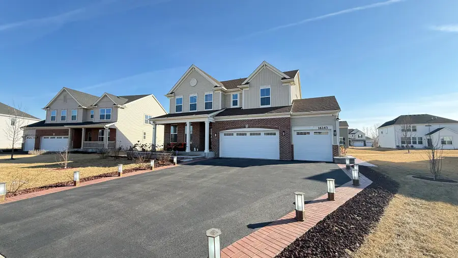 16143 S Lakeview Road, Plainfield, IL 60586 - #2