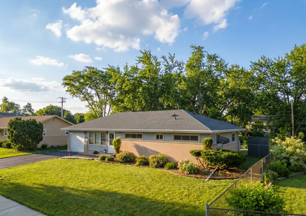 345 Maricopa Lane, Hoffman Estates, IL 60169 - #1