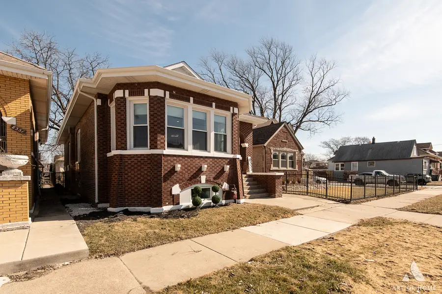 8353 S Hermitage Avenue, Chicago, IL 60620 - #3