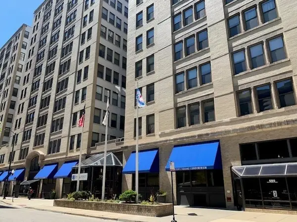 780 S Federal Street #303, Chicago, IL 60605