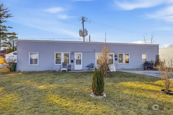 Address Withheld By Seller, Joliet, IL 60435