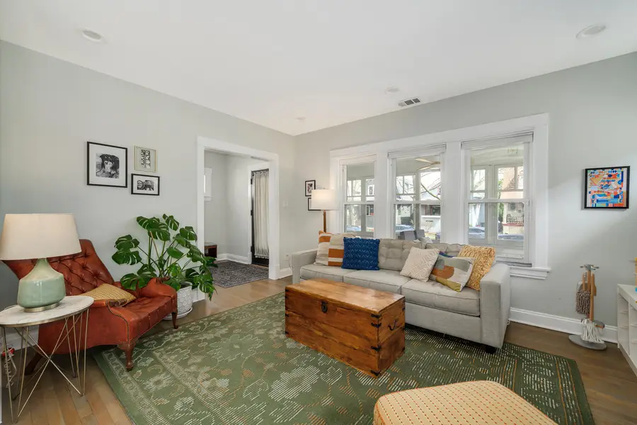 1135 Clarence Avenue, Oak Park, IL 60304 - #3