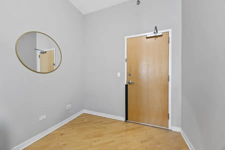 1600 S Indiana Avenue #702, Chicago, IL 60616 - #3