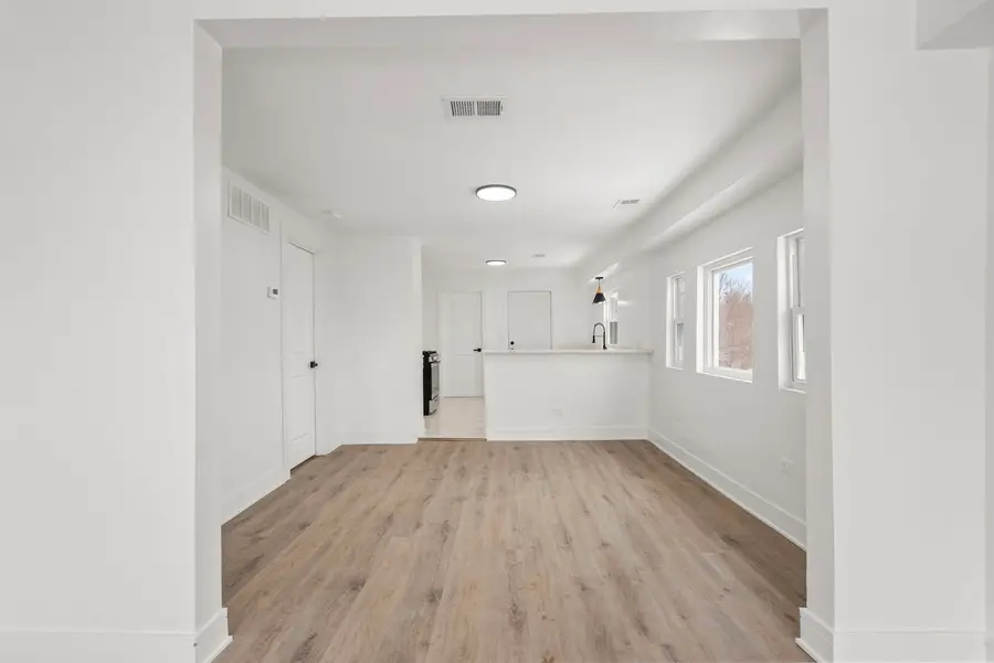 9319 S Merrill Avenue, Chicago, IL 60617 - #2