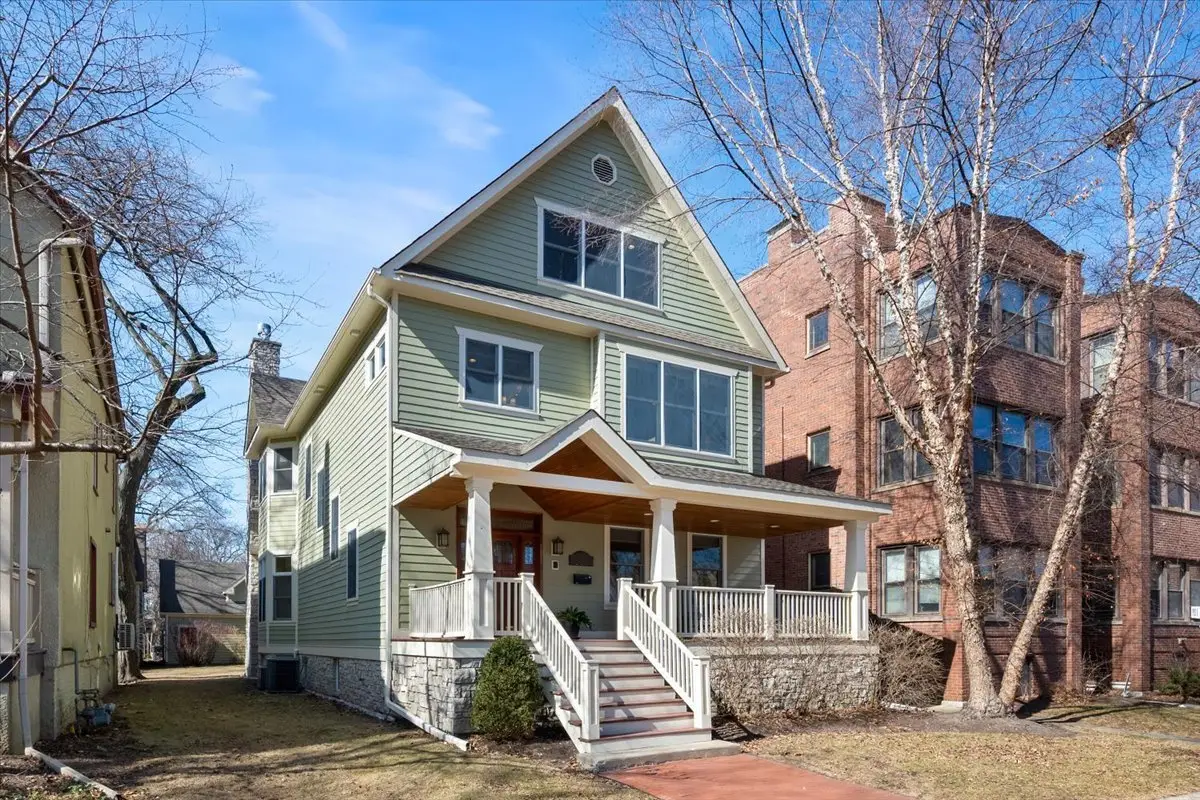 1218 Elmwood Avenue, Evanston, IL 60202 - #1