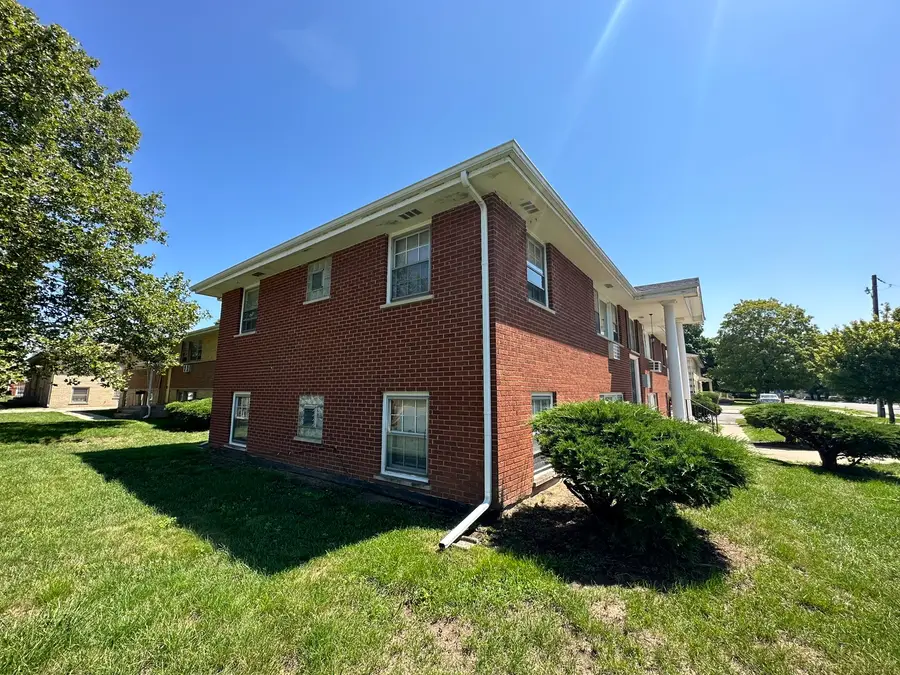 1585 W Station Street, Kankakee, IL 60901 - #2