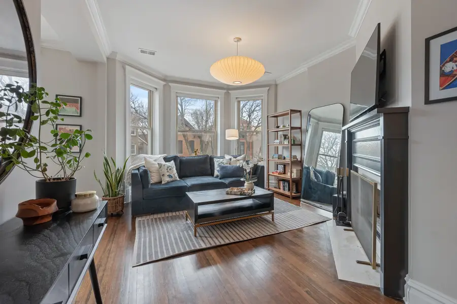 3130 N Clifton Avenue #2, Chicago, IL 60657 - #2