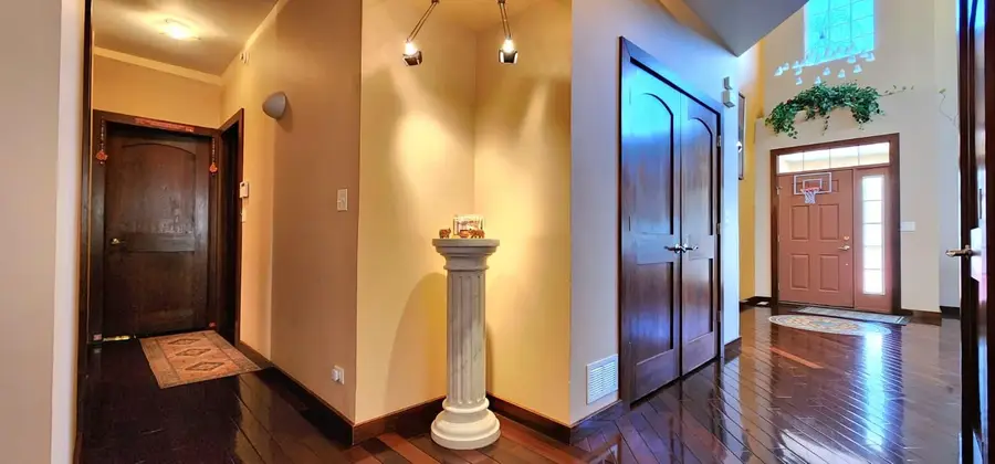 829 Clover Ridge Lane, Itasca, IL 60143 - #2