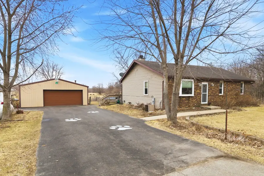 20117 W South Arsenal Road, Wilmington, IL 60481 - #2