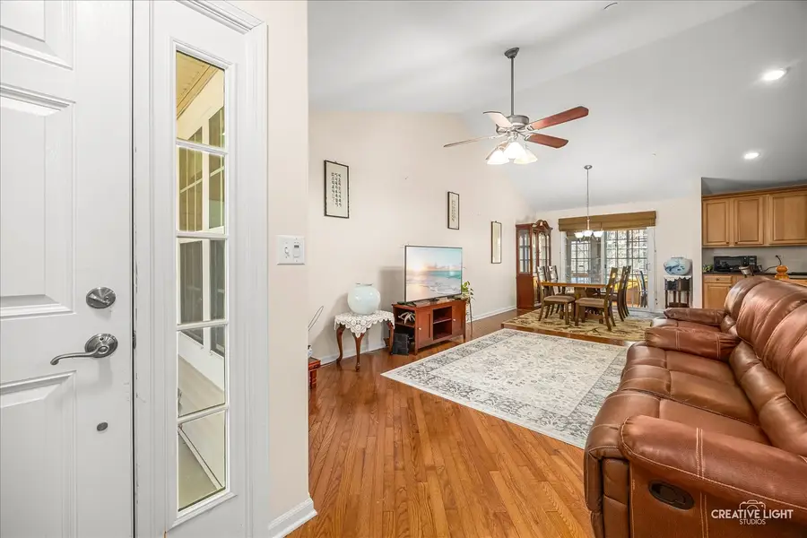 53 Tall Grass Court, Streamwood, IL 60107 - #3