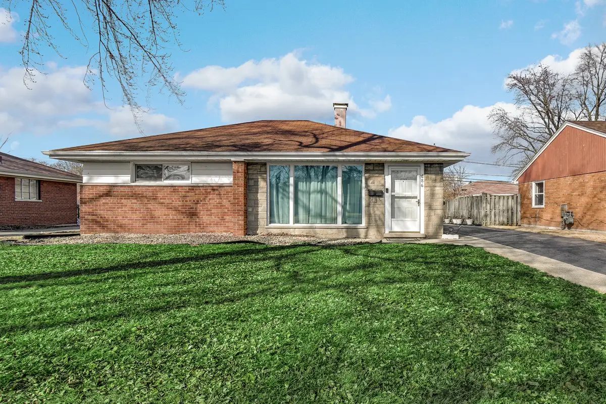 686 E 155th Street, South Holland, IL 60473 - #1