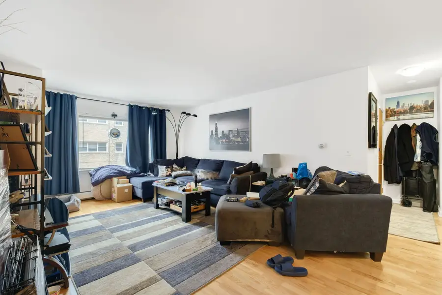 1238 W Pratt Boulevard N #2C, Chicago, IL 60626 - #3