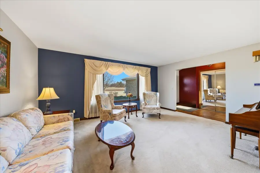 916 W Joliet Highway, New Lenox, IL 60451 - #3