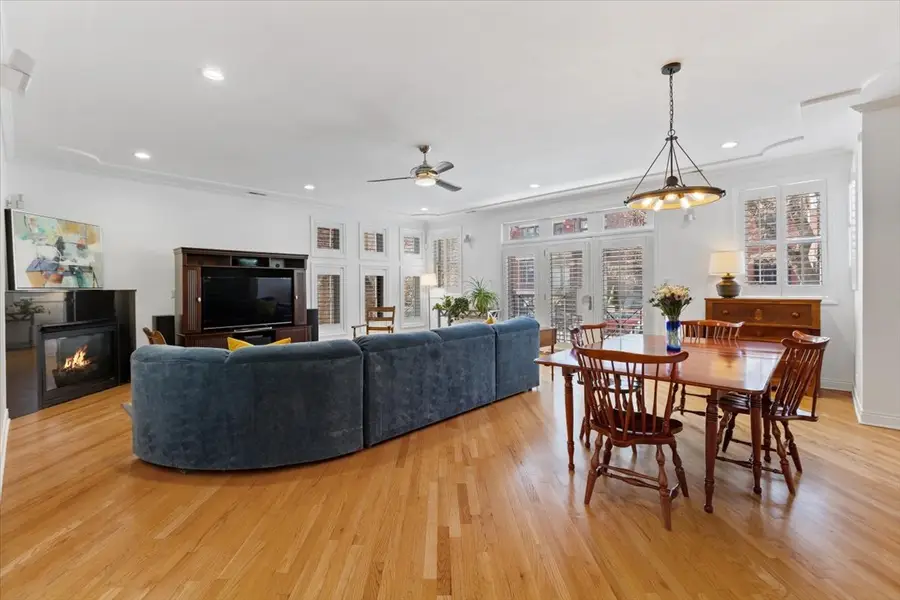 1249 N Wolcott Avenue #2, Chicago, IL 60622 - #3