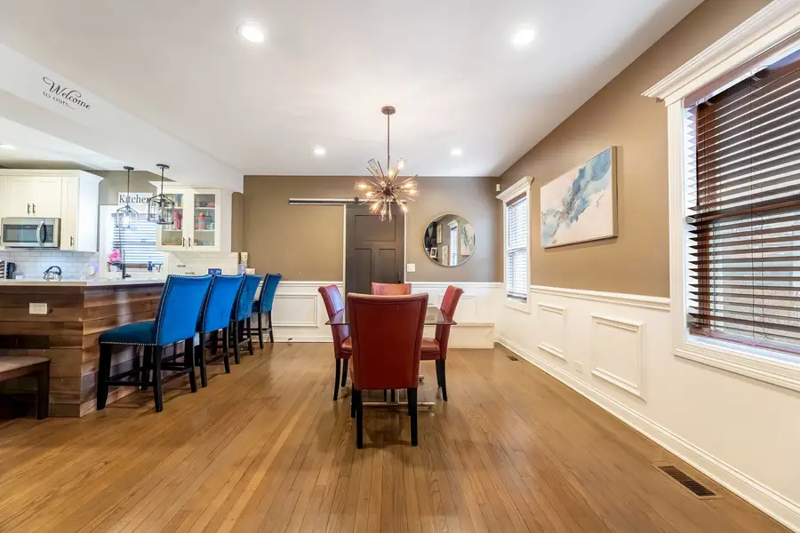 7931 S Paxton Avenue, Chicago, IL 60617 - #3