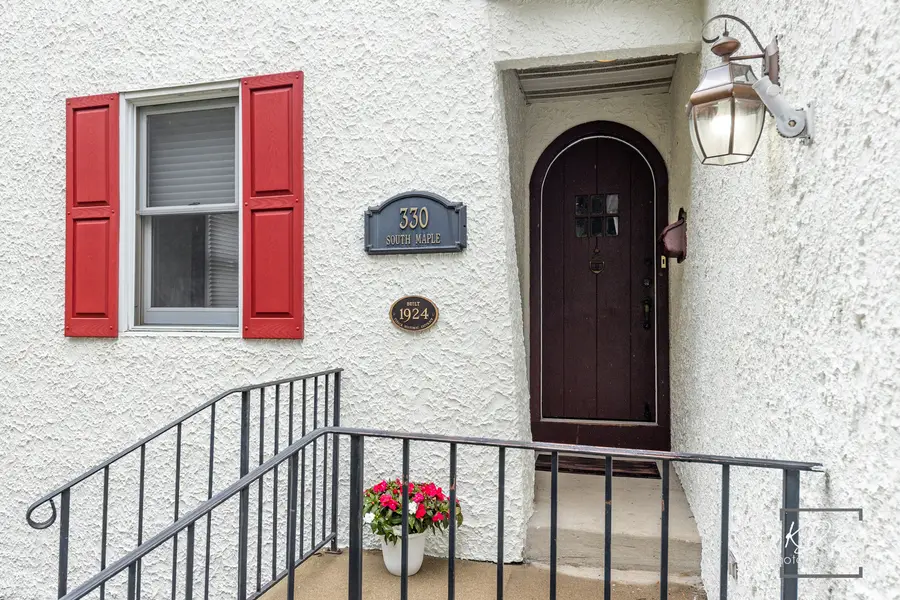 330 S Maple Street, Itasca, IL 60143 - #2