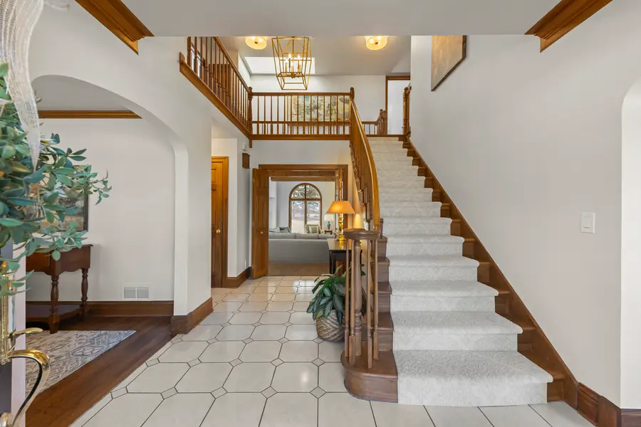 28W211 Cantigny Drive, Winfield, IL 60190 - #2