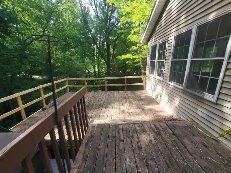945 Waverly Road, Davenport, IA 52804 - #2