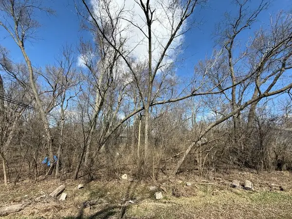 Address Withheld By Seller, Wonder Lake, IL 60097