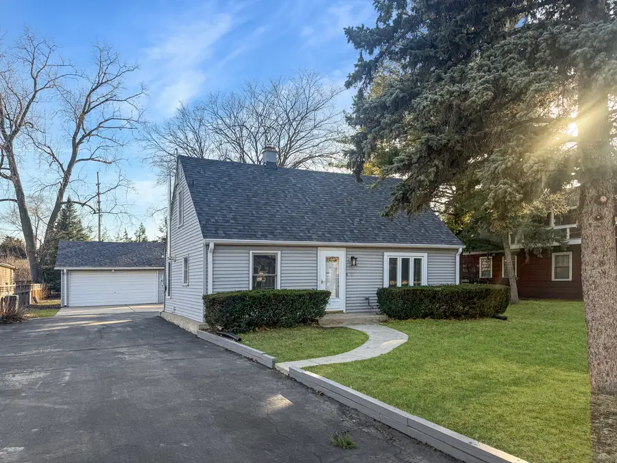 405 E Prairie Avenue, Lombard, IL 60148 - #2