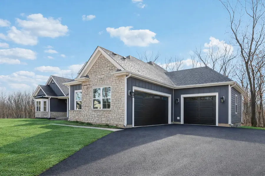 39W909 N Hathaway Lane, Geneva, IL 60134 - #3