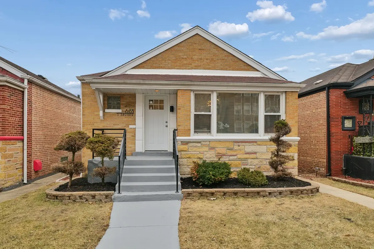 8133 S Saginaw Avenue, Chicago, IL 60617 - #1