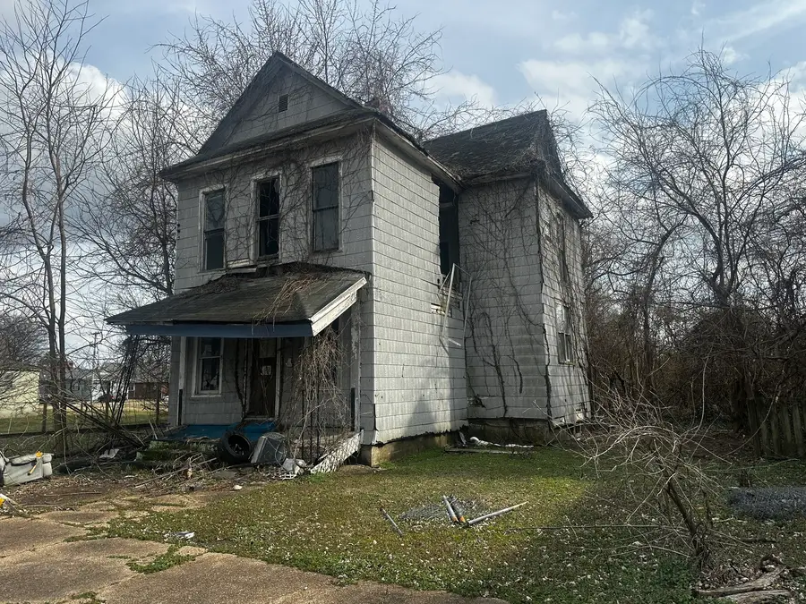 811 22nd Street, Cairo, IL 62914 - #3