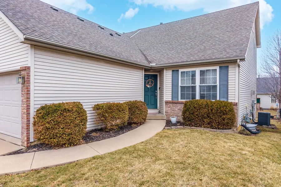 450 Beechwood Court, Normal, IL 61761 - #2