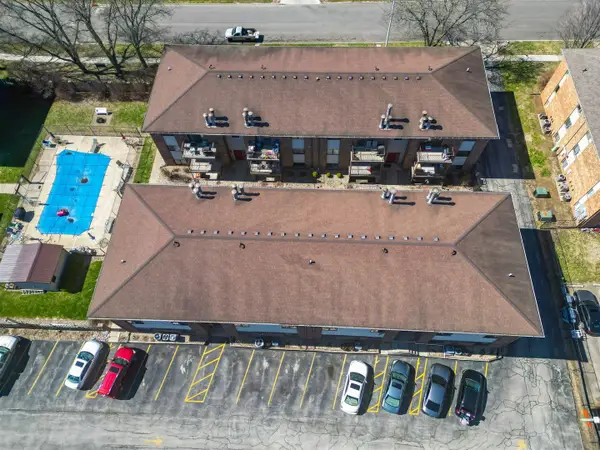 1916 Tracy Drive #48, Bloomington, IL 61704