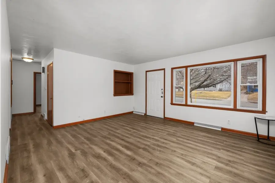 612 Waverly Road, Davenport, IA 52804 - #3