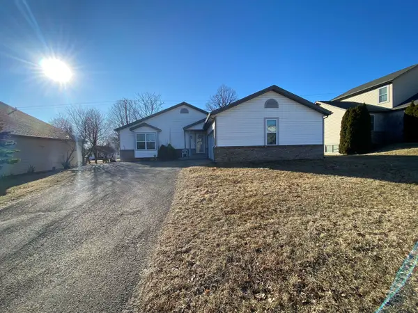 435 Waveland Avenue, Rockford, IL 61102