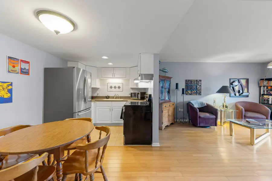 2900 Maple Avenue #15B, Downers Grove, IL 60515 - #3