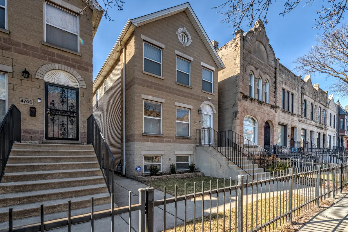 4744 S Evans Avenue, Chicago, IL 60615 - #1