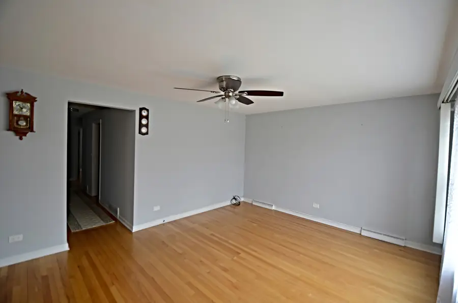 5238 N Moody Avenue, Chicago, IL 60630 - #2