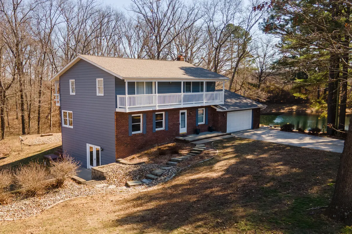 16578 N Oak Hill Lane, Mount Vernon, IL 62864 - #1