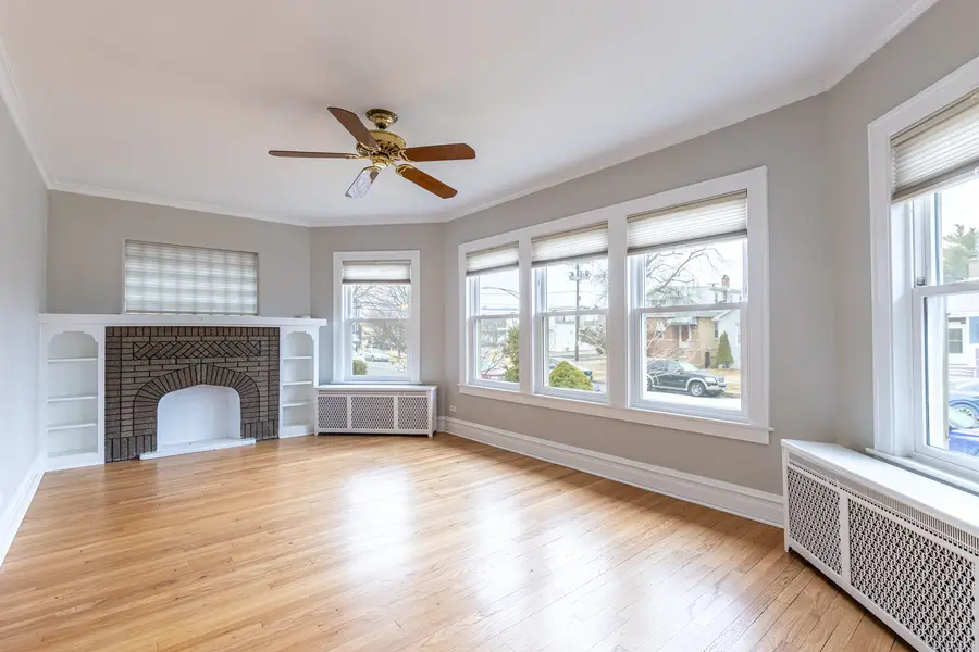 2821 N Menard Avenue, Chicago, IL 60634 - #2